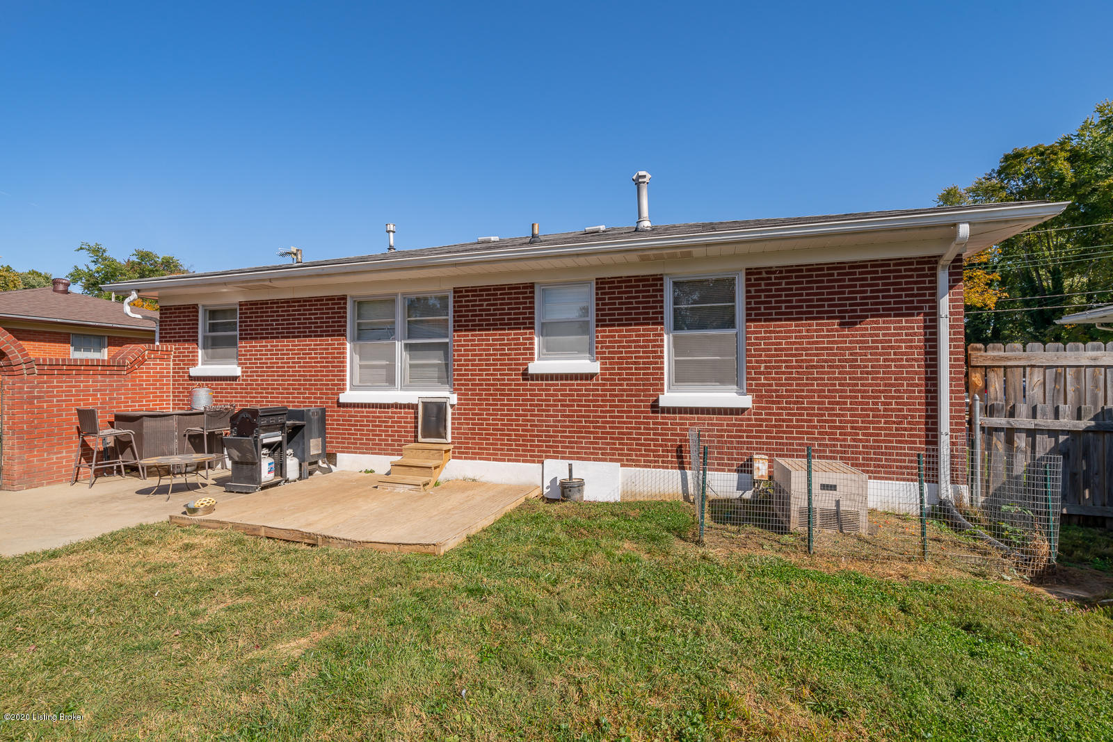 8300 Walker Road Louisville, KY 40258 - Photo 31 of 33 8300 Walker Rd L-9