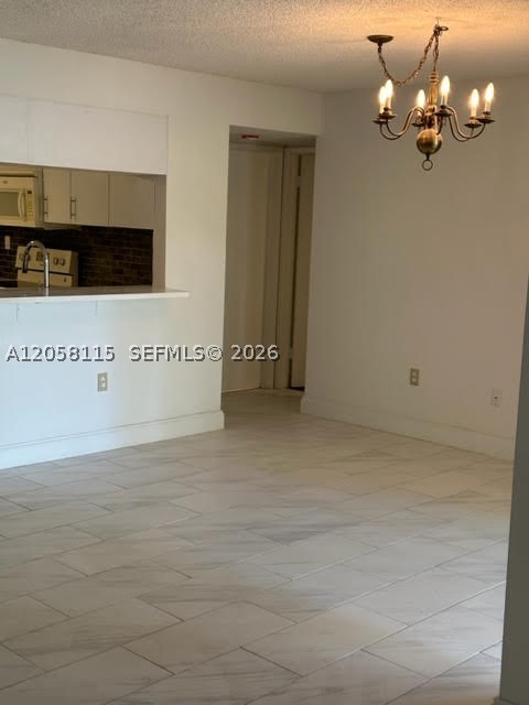8933 Southwest 123rd Street, Unit 2075 Miami, FL 33186 - Photo 9 of 28 Gallery Image 9