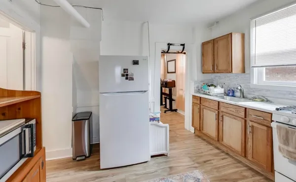 $1,800 | 3248 South Paulina Street, Unit 1, Chicago, IL 60608