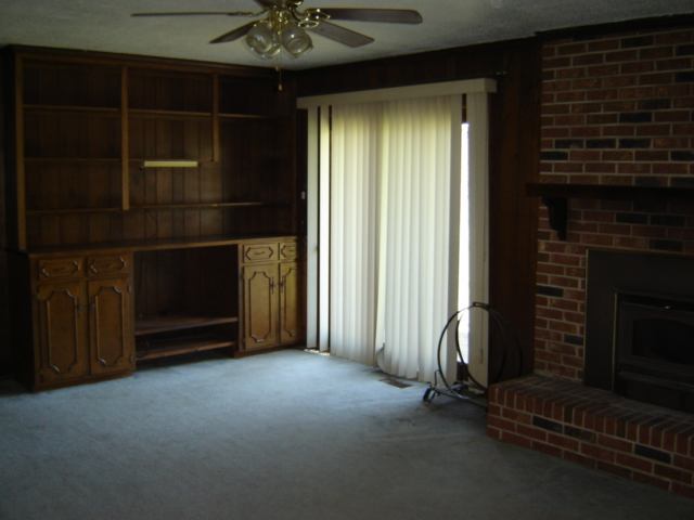 307 Woodfield Road Belton, SC 29627 - Photo 3 of 6 Gallery Image 3