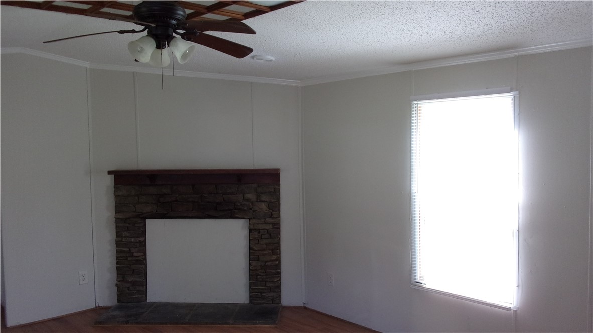 860 Cove Creek Road Pickens, SC 29671 - Photo 4 of 10 Gallery Image 4