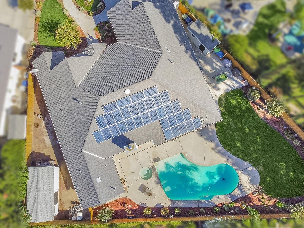 602 Fallbrook Avenue Clovis, CA 93611 - Photo 50 of 51 an aerial view of a house