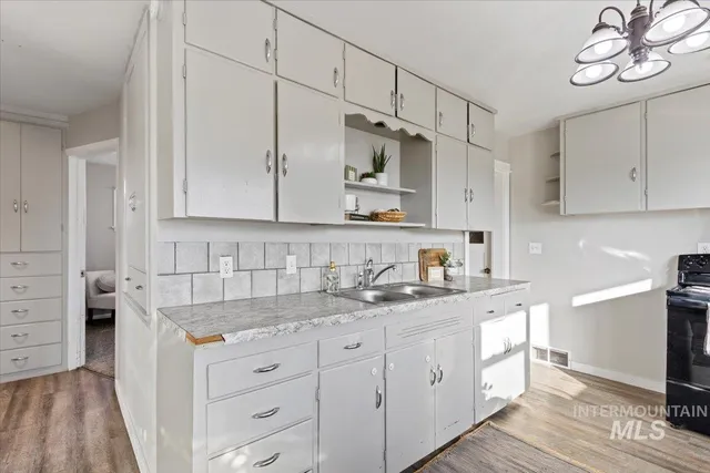 $285,000 | 502 East 13th Street, Burley, ID 83318