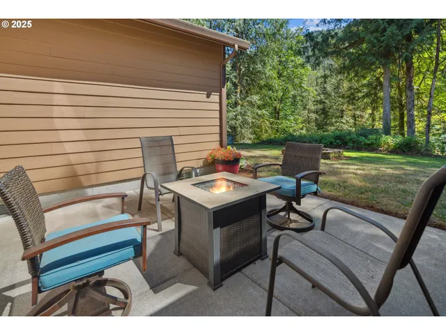 a view of a outdoor seating area