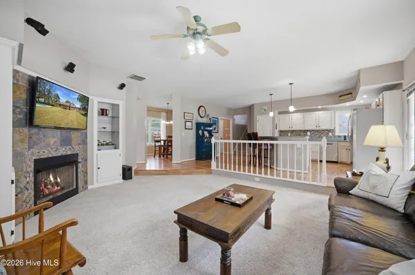 $584,900 | 147 North Point Boulevard, Moyock, NC 27958