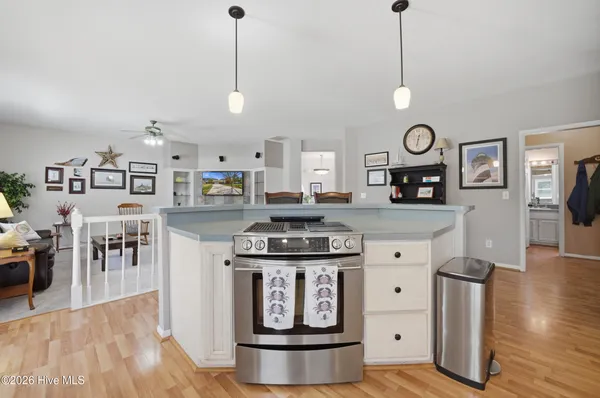 $584,900 | 147 North Point Boulevard, Moyock, NC 27958