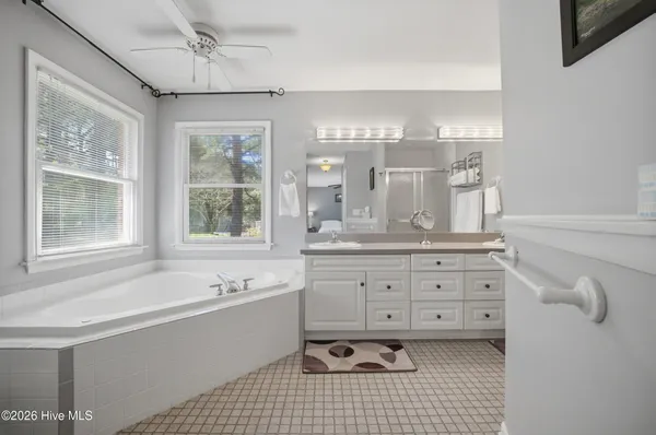 $584,900 | 147 North Point Boulevard, Moyock, NC 27958