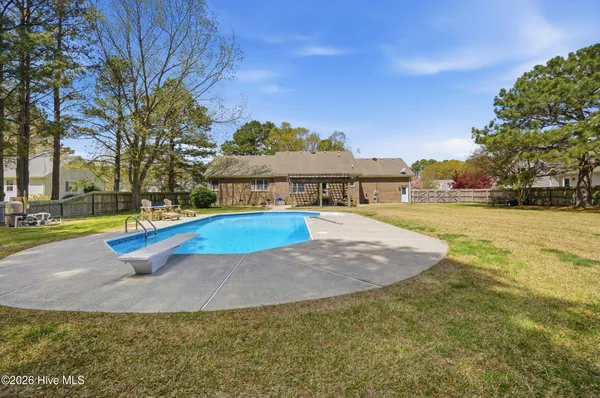 $584,900 | 147 North Point Boulevard, Moyock, NC 27958
