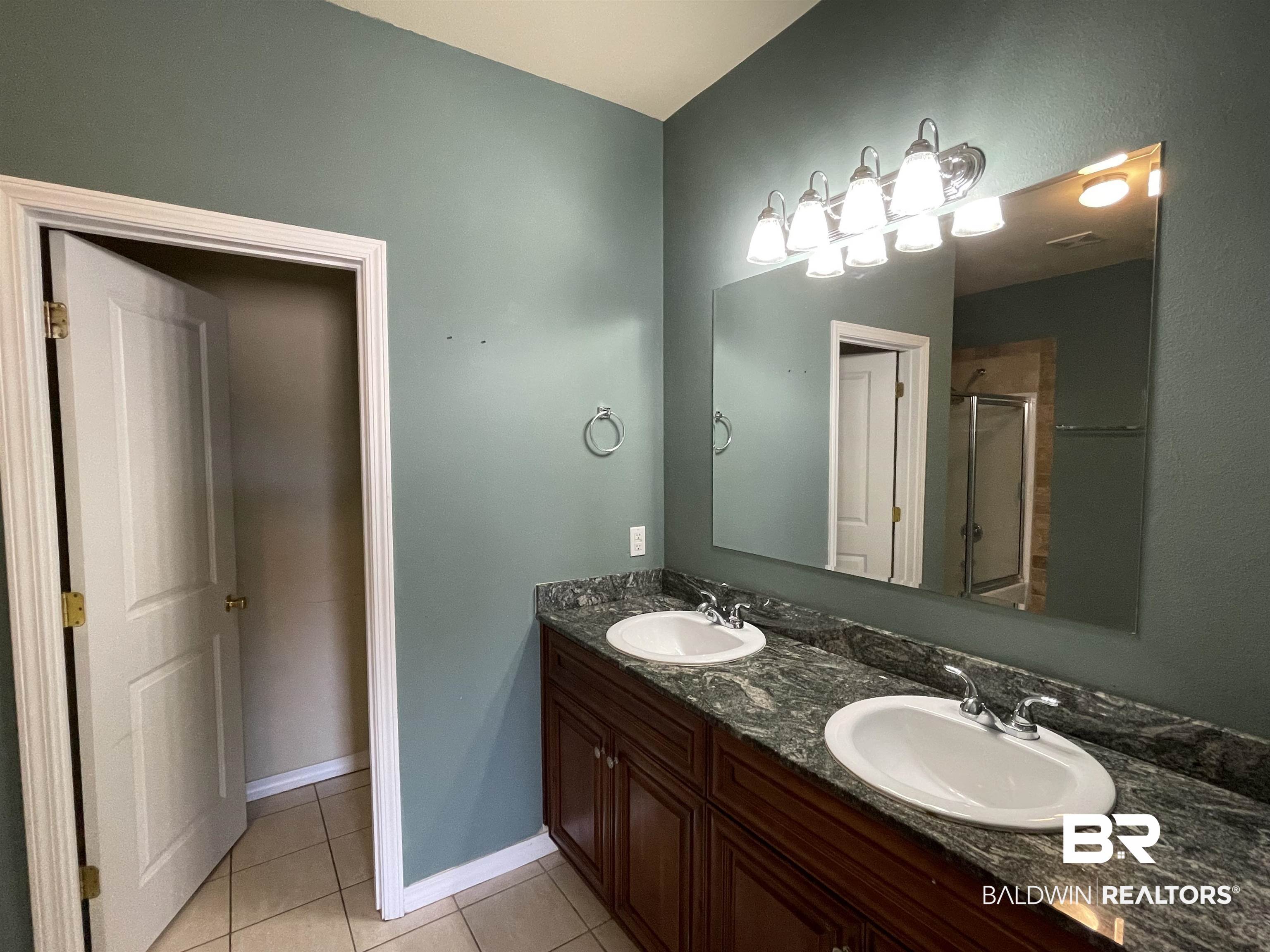 27561 Boaz Road West Loxley, AL 36551 - Photo 13 of 18 Primary Bath