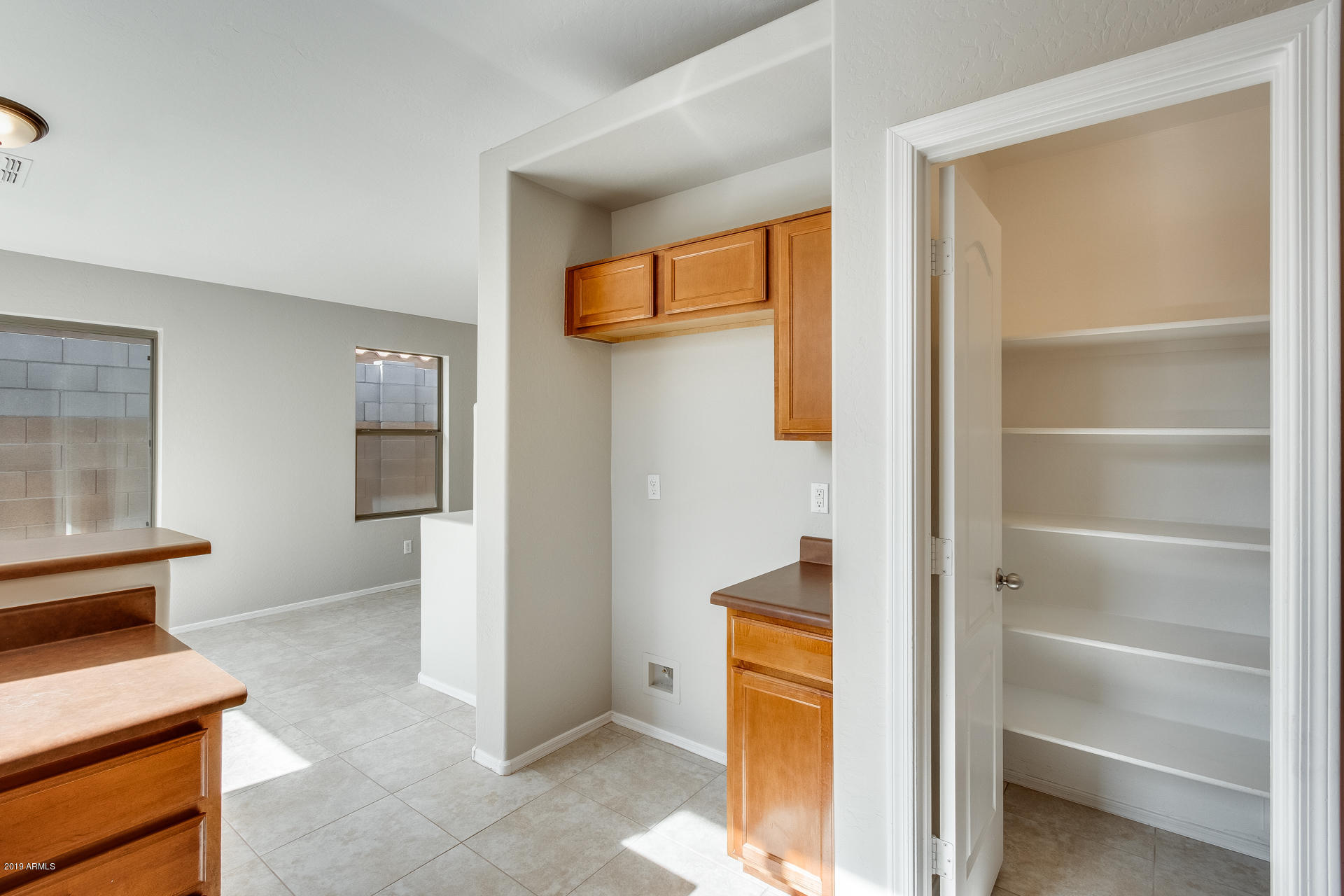 417 West Beautiful Lane Phoenix, AZ 85041 - Photo 15 of 33