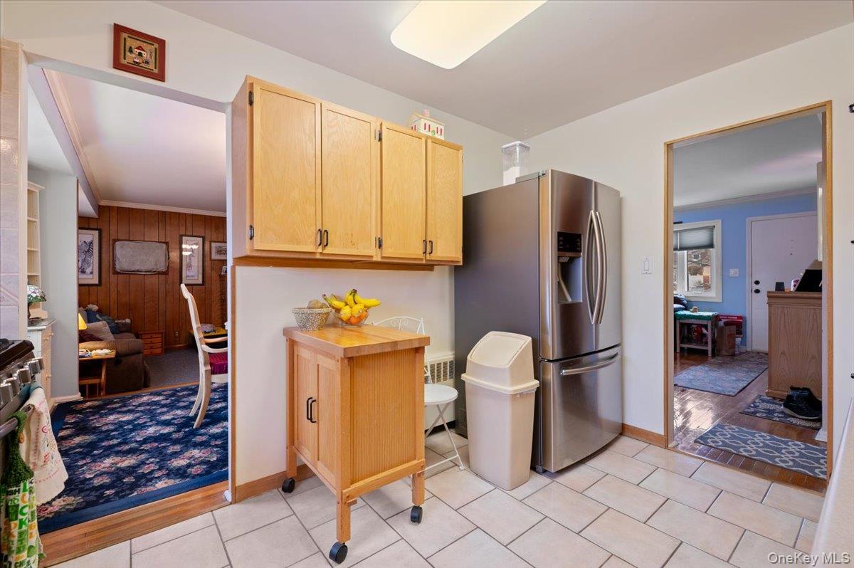 152 Haypath Road Old Bethpage, NY 11804 - Photo 13 of 31