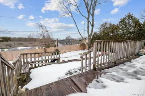 $749,000 | 152 Haypath Road, Old Bethpage, NY 11804