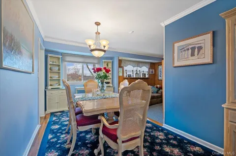 $749,000 | 152 Haypath Road, Old Bethpage, NY 11804