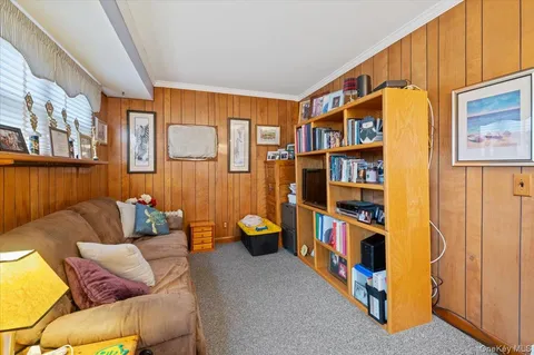 $749,000 | 152 Haypath Road, Old Bethpage, NY 11804