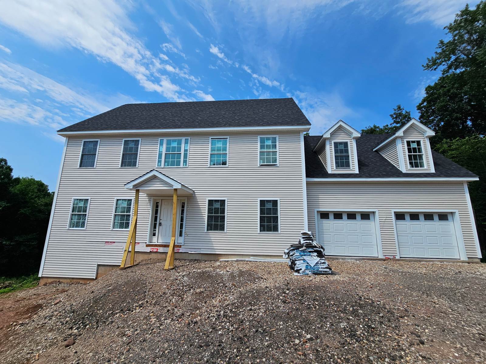 312 Riverside Drive Meriden, CT 06451 - Photo 1 of 1 Gallery Image 1