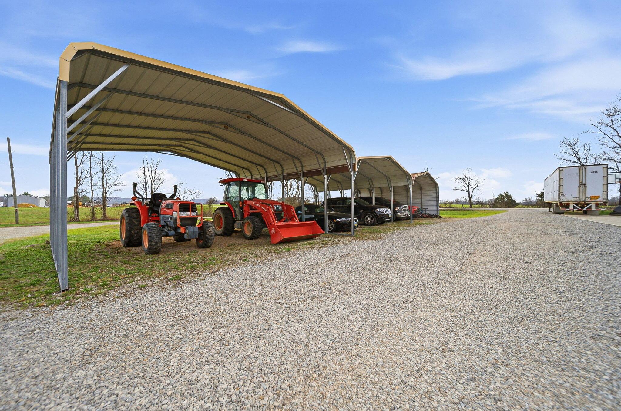 1040 Straight Creek Road Waverly, OH 45690 - Photo 75 of 113 Carports