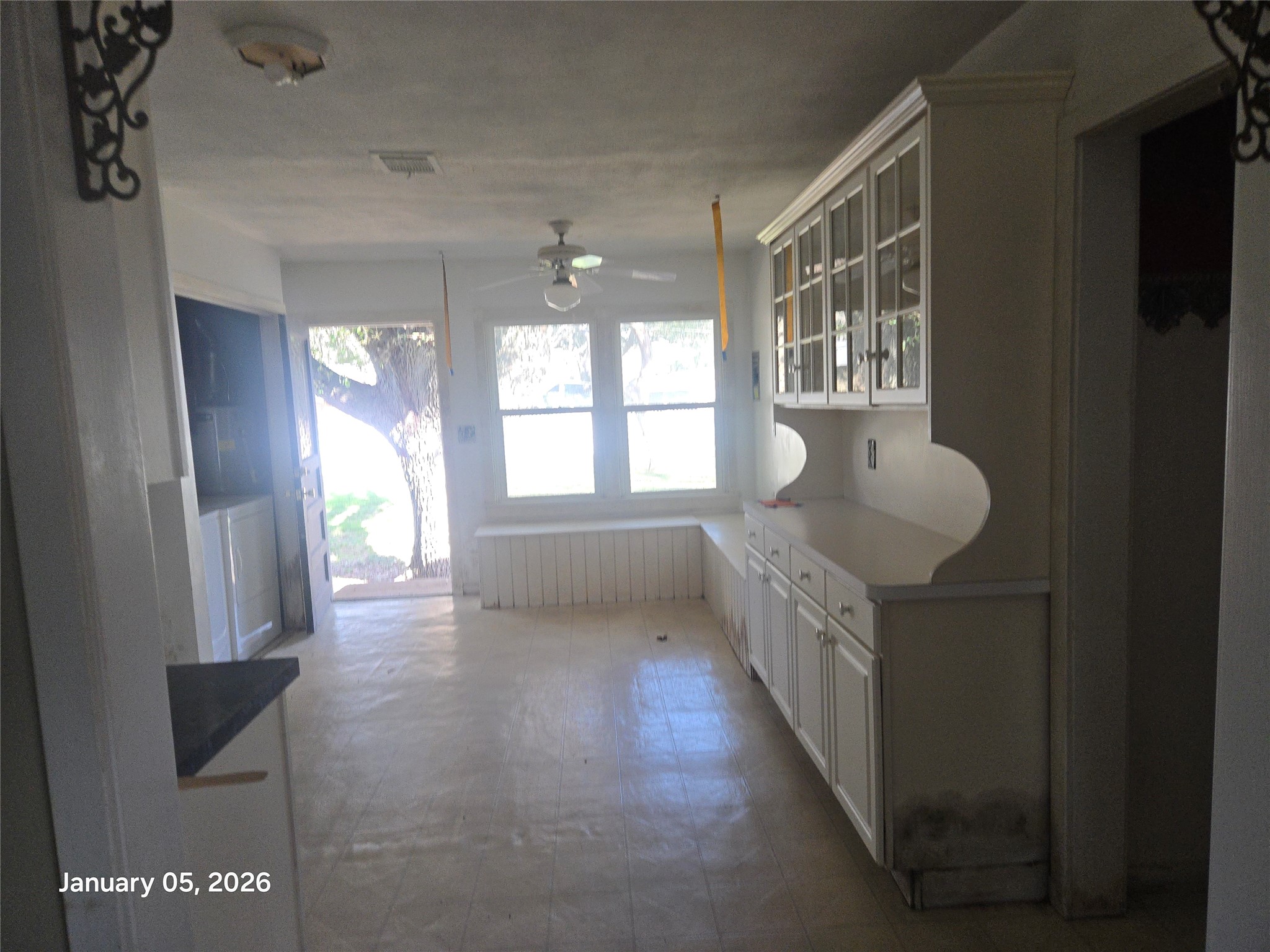 515 Breezy Lane Wharton, TX 77488 - Photo 11 of 18 a bathroom with a sink and a mirror