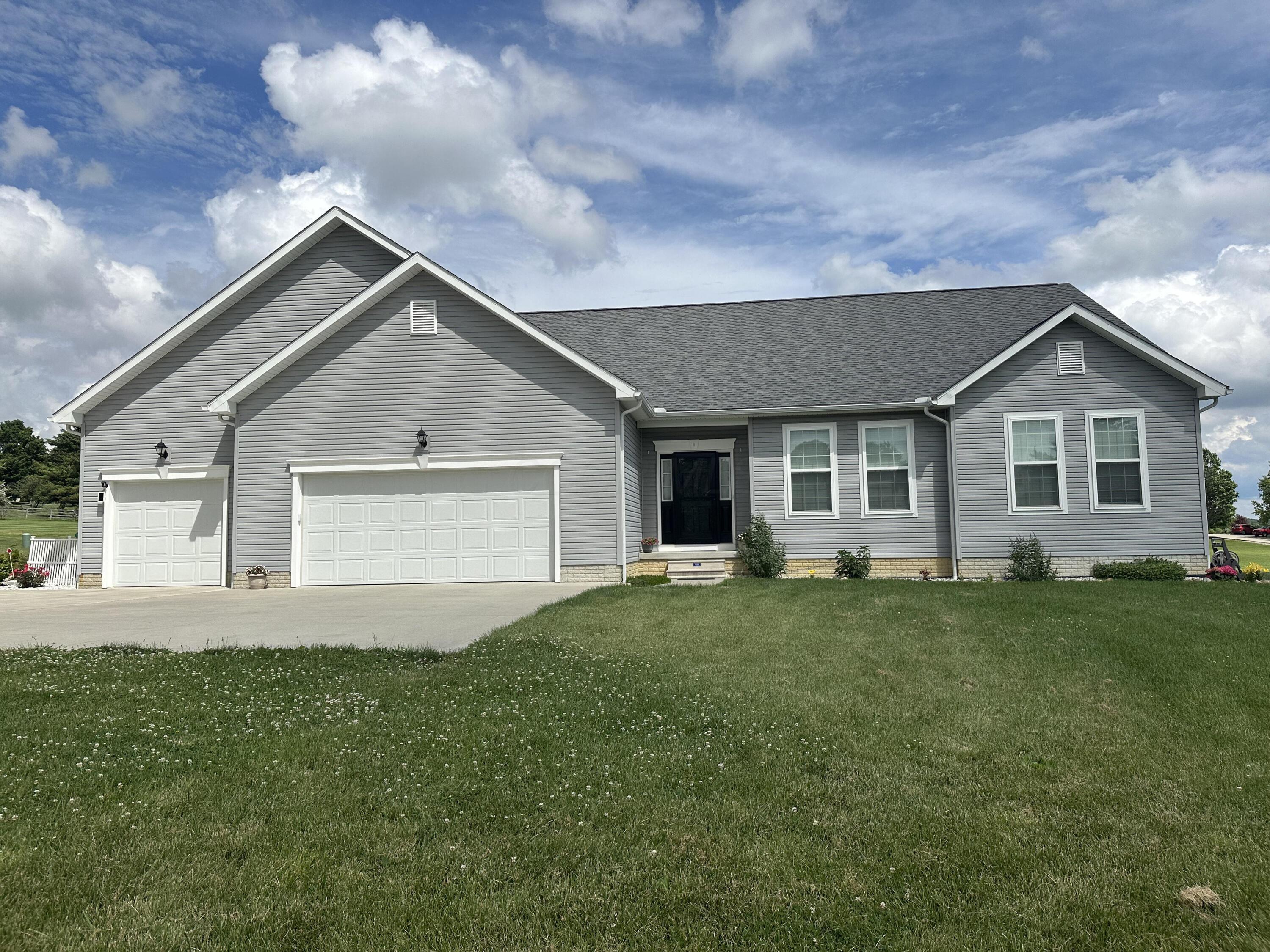 2434 Pickerington Road Carroll, OH 43112 - Photo 1 of 58