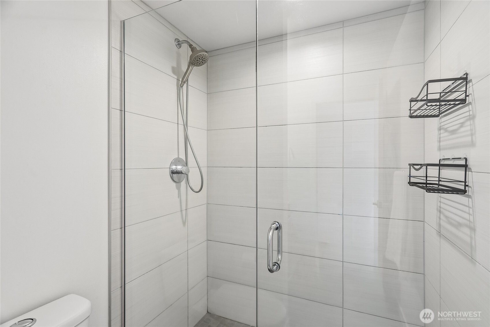 3913 Southwest Hudson Street Seattle, WA 98136 - Photo 22 of 27