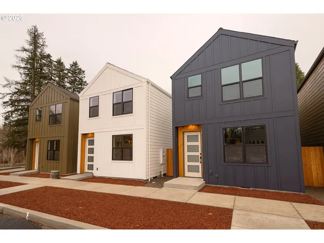 $425,000 | 7762 Southwest Bonita Road, Tigard, OR 97224