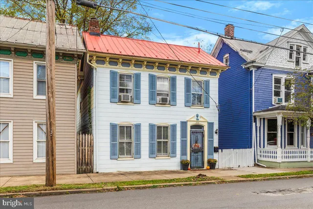 a front view of a building