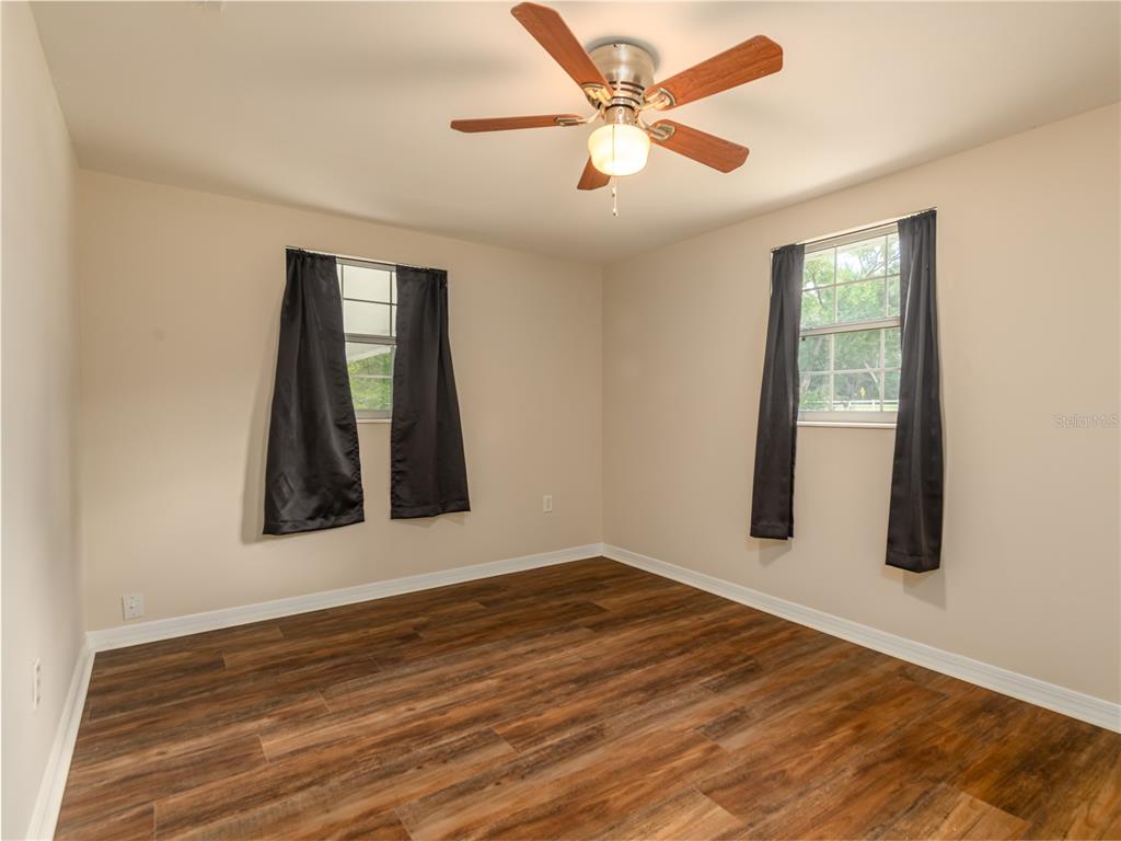 4722 Stearns Road Valrico, FL 33596 - Photo 12 of 31