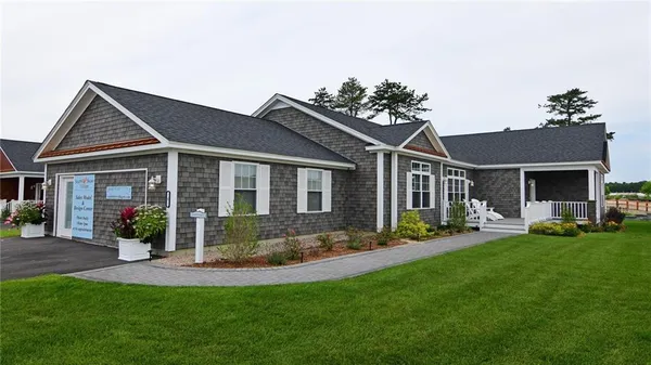 $1,110,166 | 639 South Shore Village Boulevard, Unit E30B, South Kingstown, RI 02879