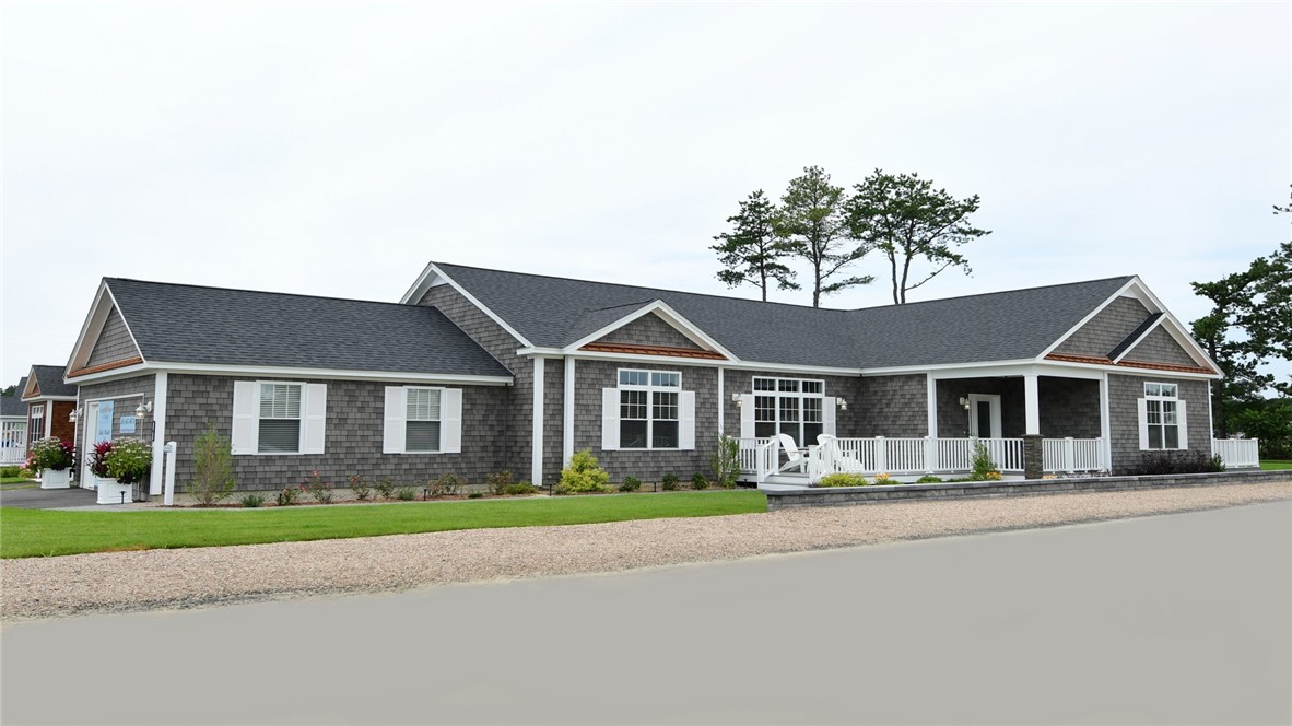 639 South Shore Village Boulevard, Unit E30B South Kingstown, RI 02879 - Photo 3 of 48