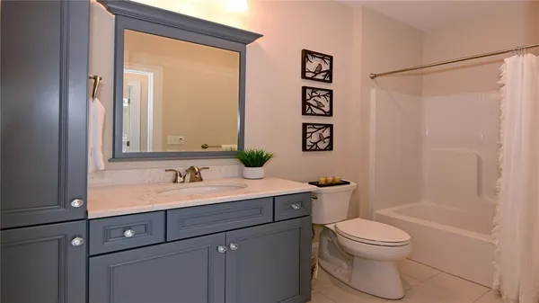 $1,110,166 | 639 South Shore Village Boulevard, Unit E30B, South Kingstown, RI 02879