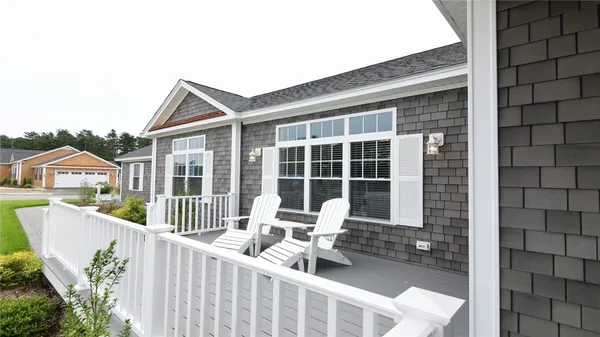 $1,110,166 | 639 South Shore Village Boulevard, Unit E30B, South Kingstown, RI 02879