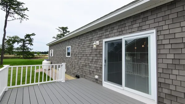 $1,110,166 | 639 South Shore Village Boulevard, Unit E30B, South Kingstown, RI 02879