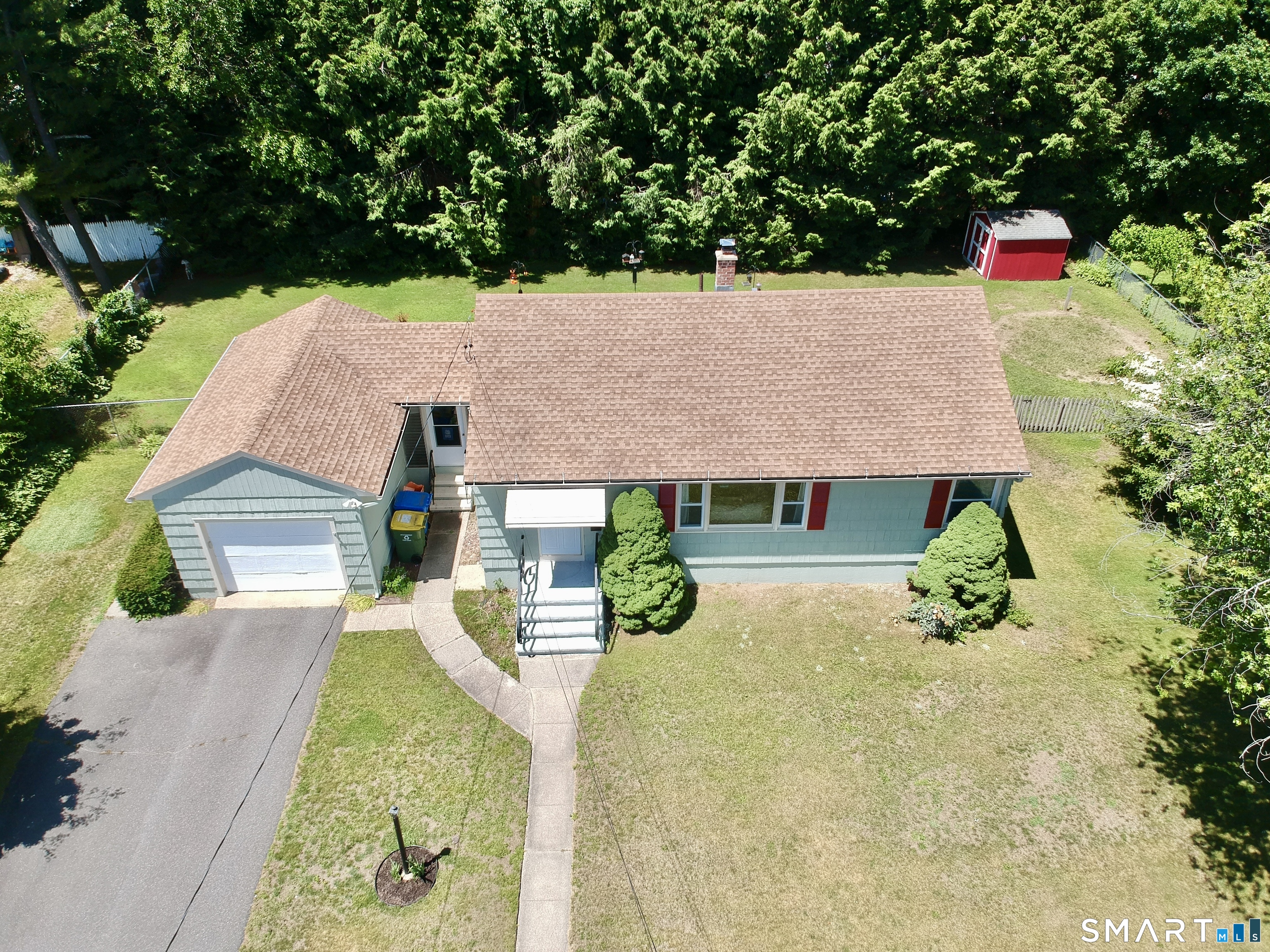 100 Decicco Road Waterbury, CT 06705 - Photo 2 of 34