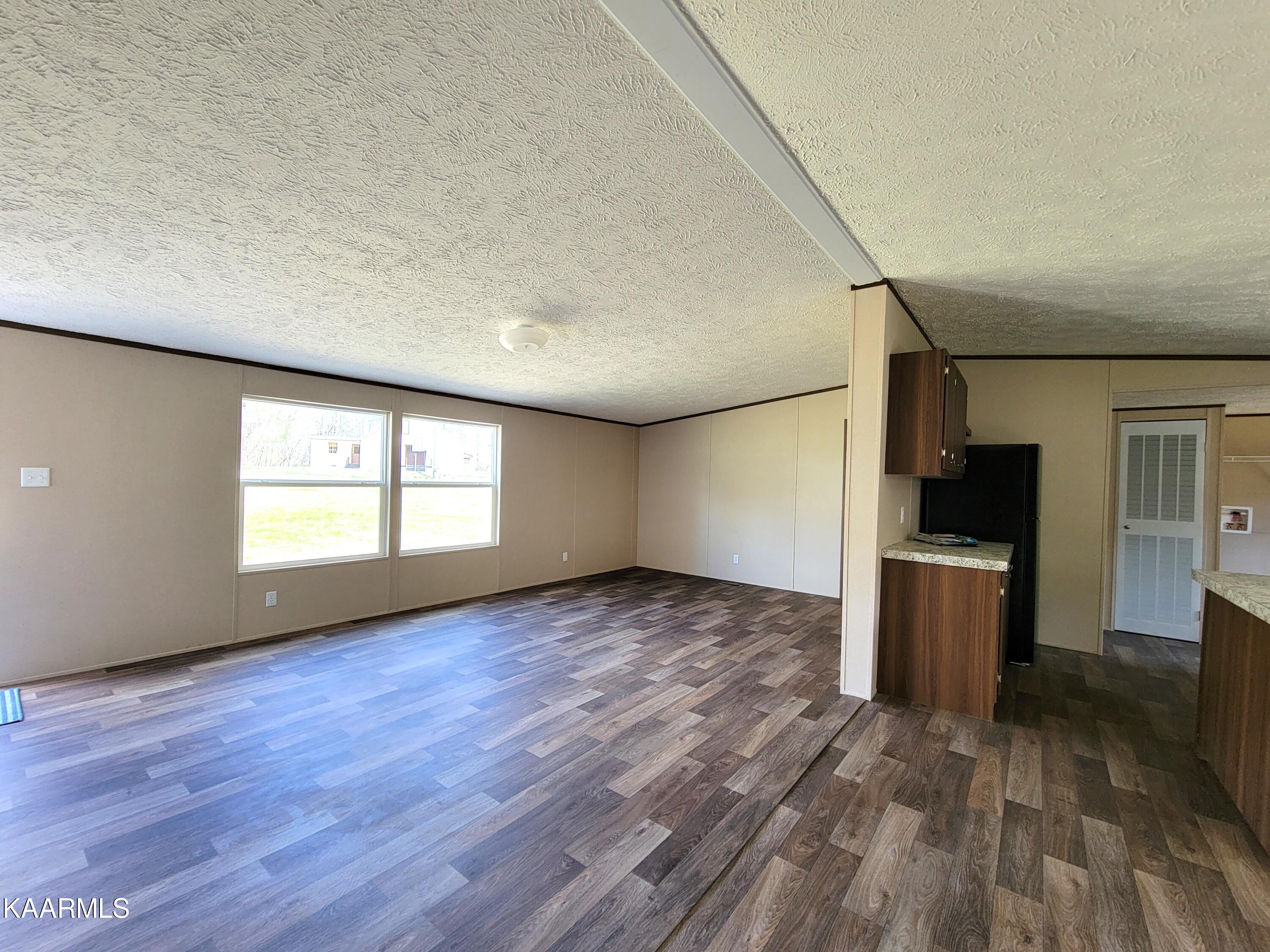 903 Offutt Road Clinton, TN 37716 - Photo 23 of 23 Open floor plan