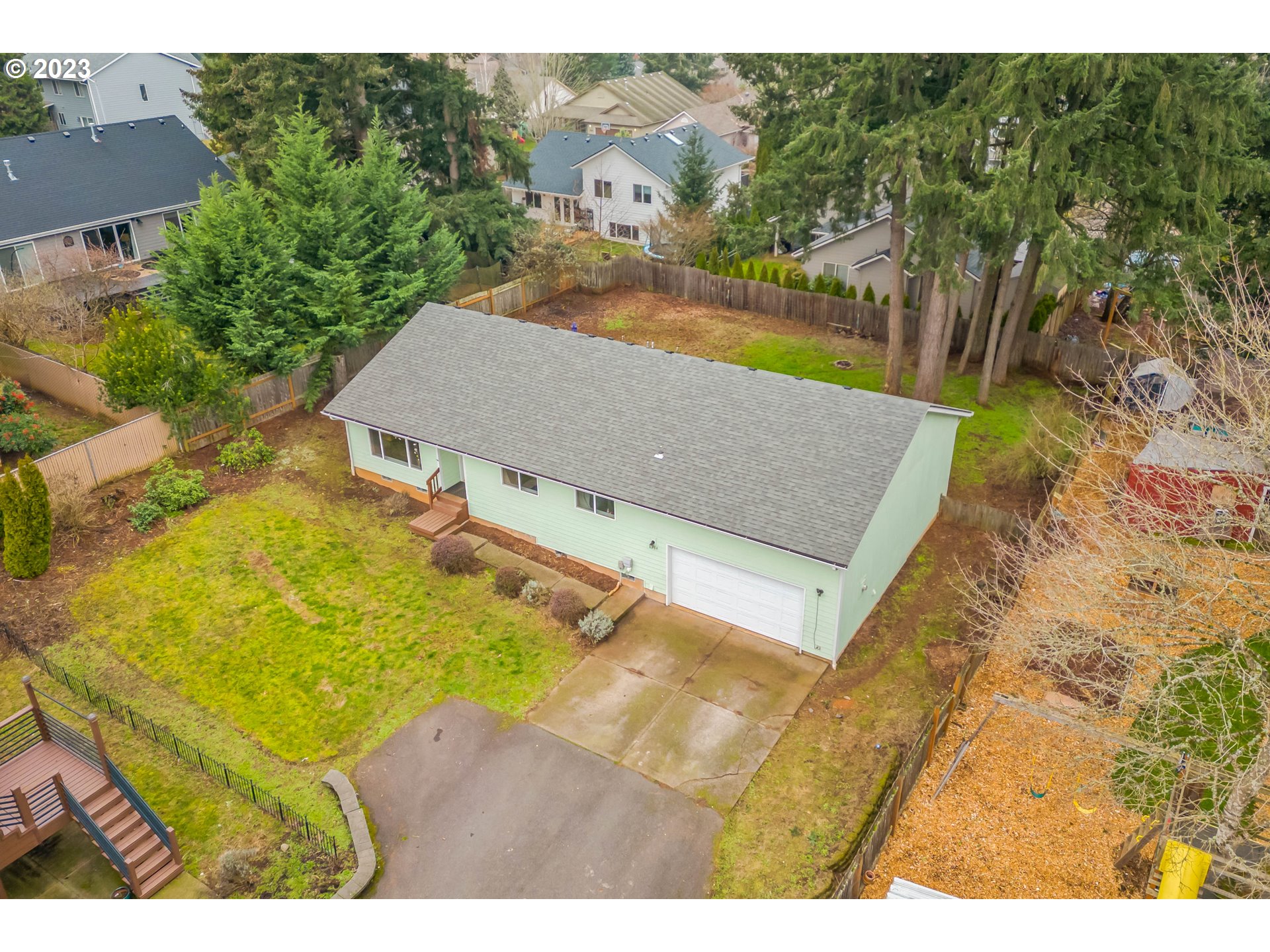 1484 Wiltsey Road Southeast Salem, OR 97306 - Photo 25 of 31 a view of a swimming pool with a yard