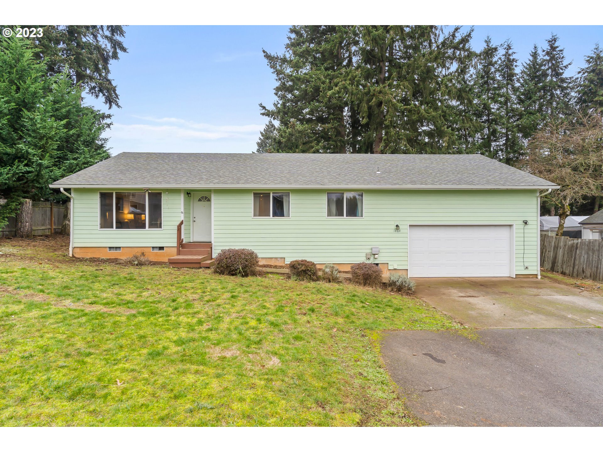 1484 Wiltsey Road Southeast Salem, OR 97306 - Photo 27 of 31 a house view with a garden space