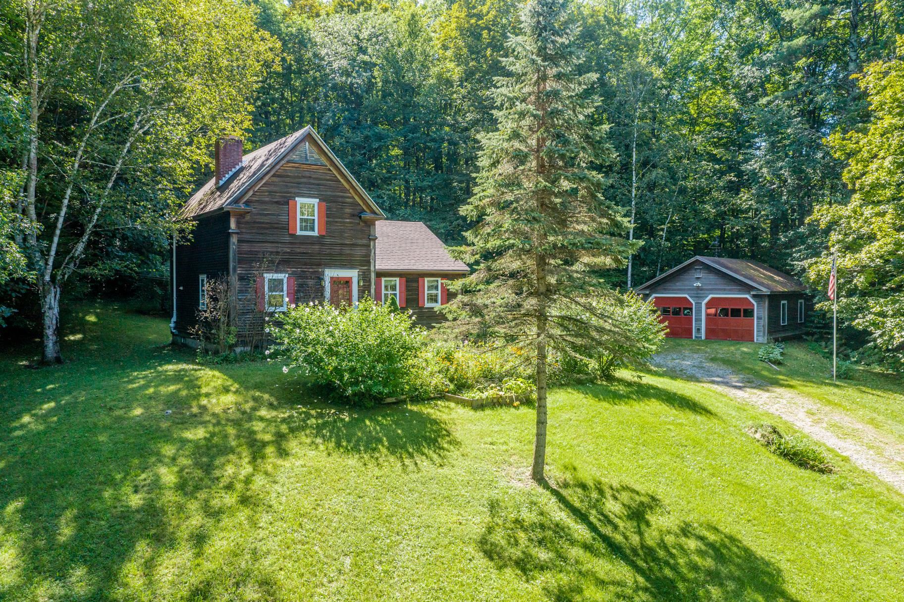 535 Dunlap Farm Road Sunderland, VT 05250 - Photo 1 of 14