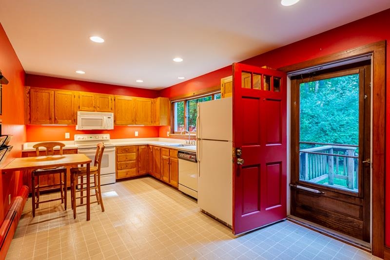 535 Dunlap Farm Road Sunderland, VT 05250 - Photo 7 of 14