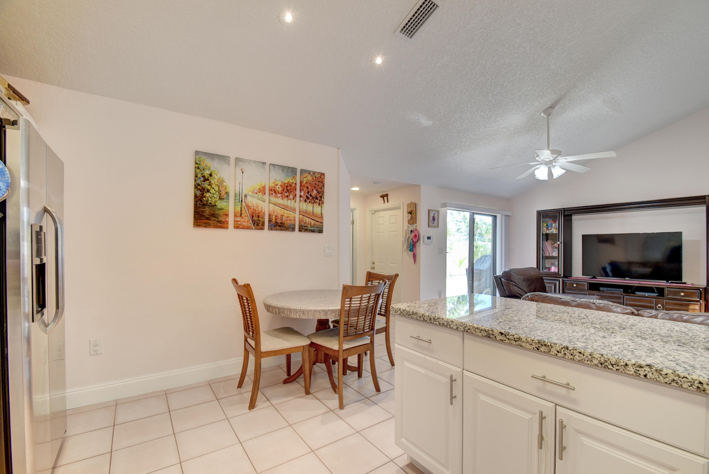 9842 Boca Gardens Trail, Unit B Boca Raton, FL 33496 - Photo 9 of 27 Eat-in Kitchen