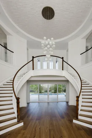 $5,495,000 | 8184 Southeast Old Plantation Circle, Jupiter, FL 33458