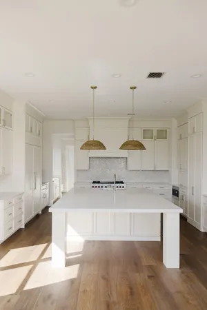 $5,495,000 | 8184 Southeast Old Plantation Circle, Jupiter, FL 33458