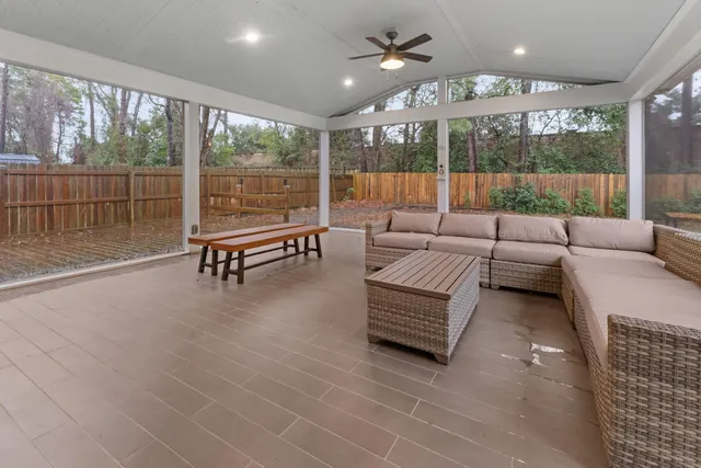 $850,000 | 1121 Yorktown Court, Mount Pleasant, SC 29464