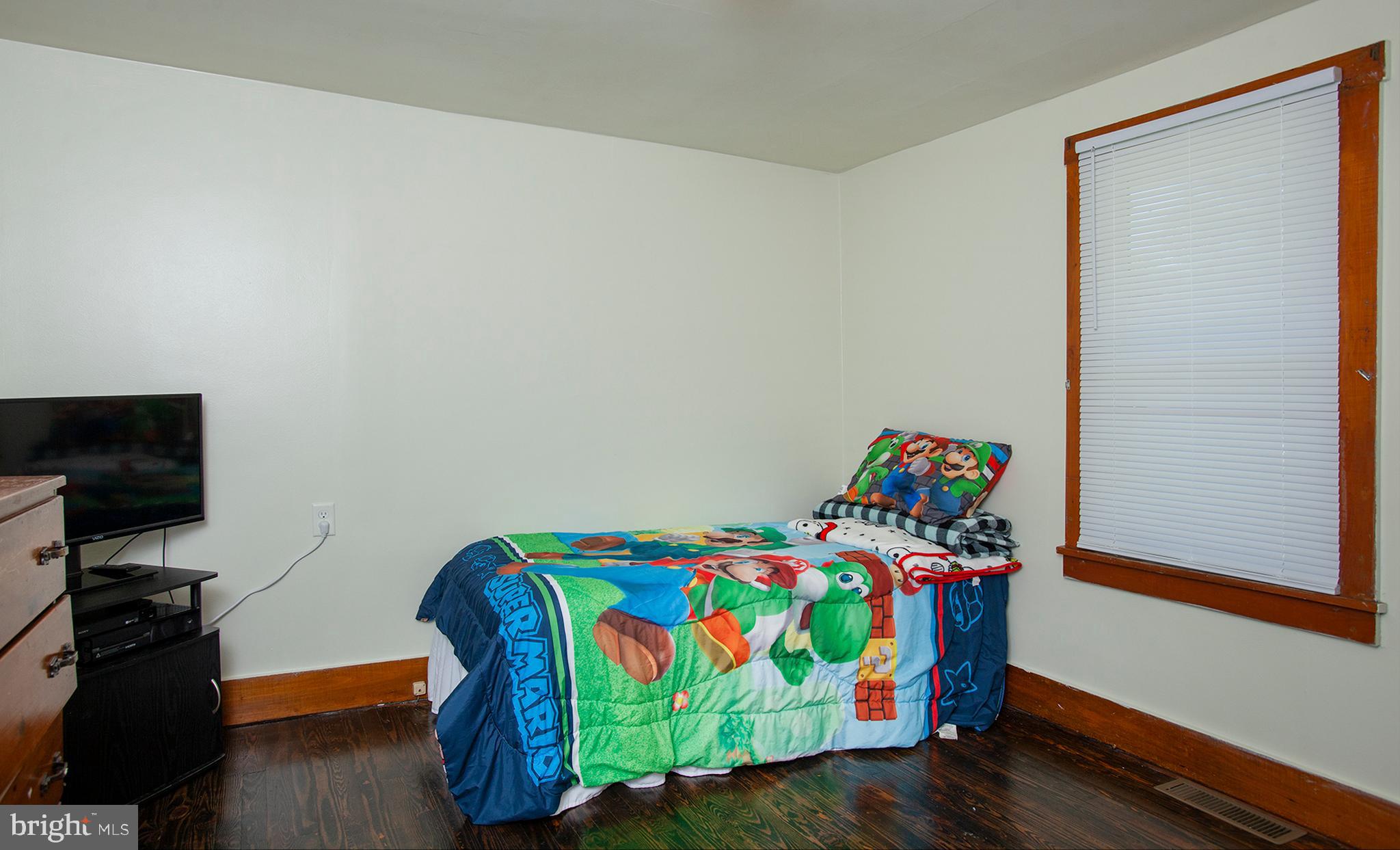 1758 West Trindle Road Carlisle, PA 17015 - Photo 18 of 33 2nd bedroom.