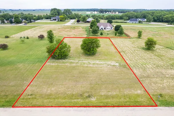 $32,000 | 1010 Prairie View Drive, Somonauk, IL 60552
