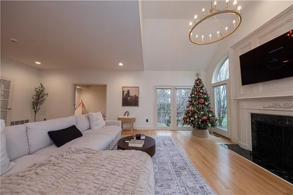 a bed room with a bed and a fireplace