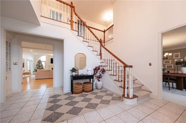 a view of entryway and hall