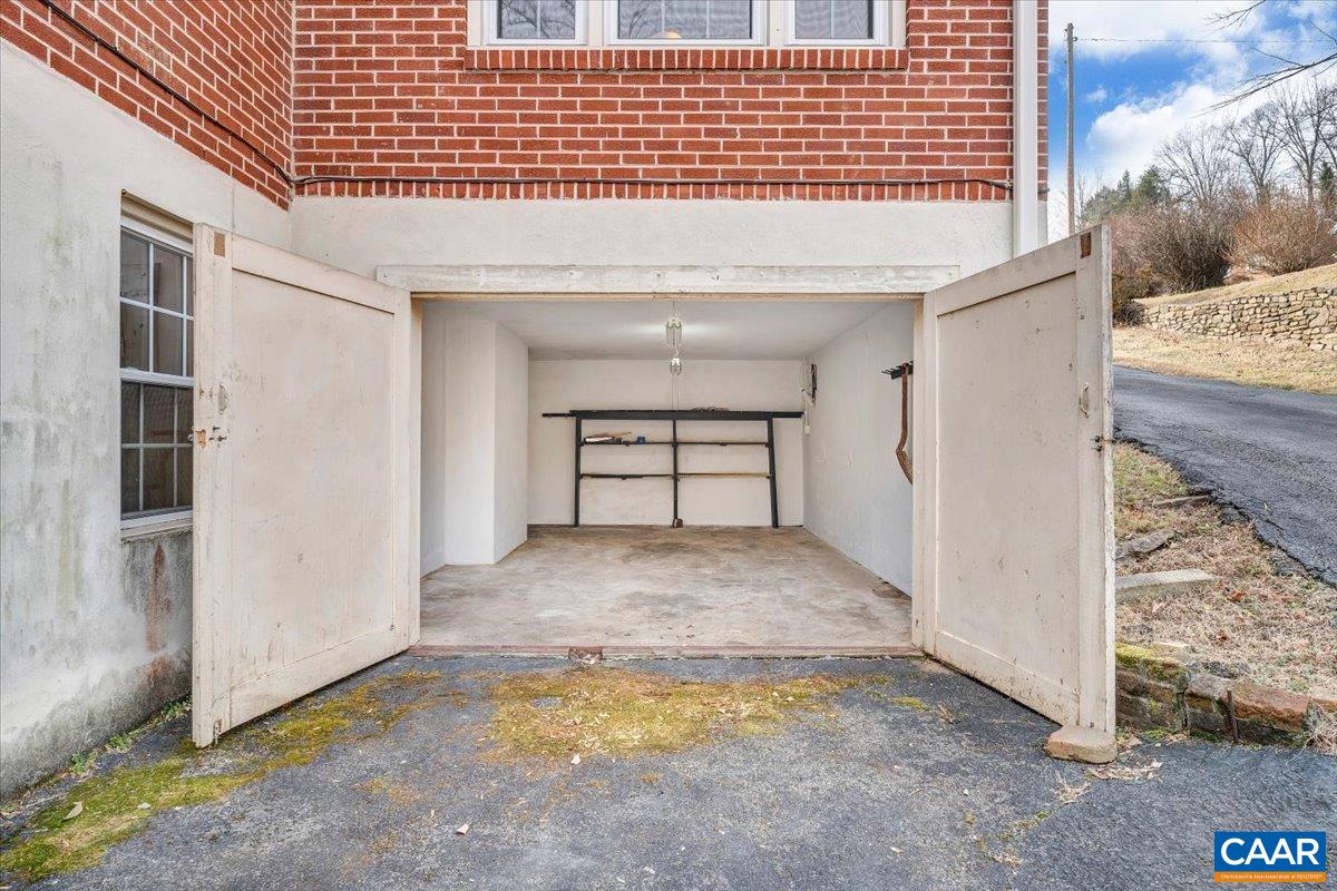 3558 Hartland Road Southwest Roanoke, VA 24015 - Photo 57 of 73