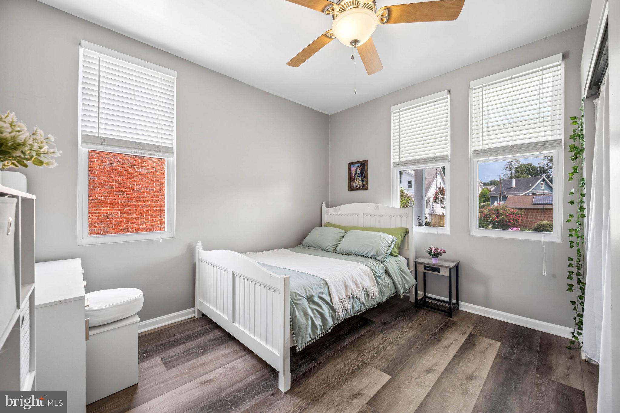 28 Ridge Road Catonsville, MD 21228 - Photo 26 of 55 Gallery Image 26