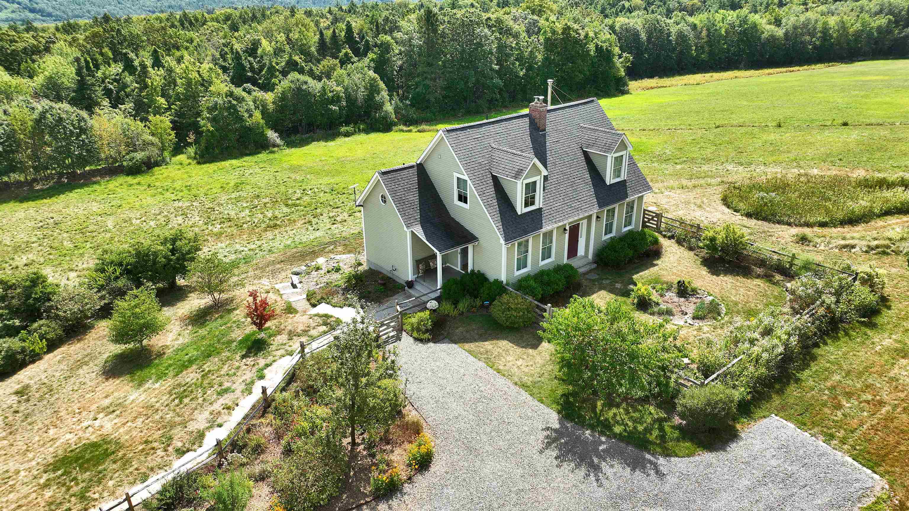 463 Old Spofford Road Winchester, NH 03470 - Photo 2 of 60 Gallery Image 2
