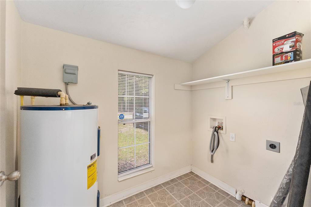 18673 Northwest 252nd Street High Springs, FL 32643 - Photo 19 of 40