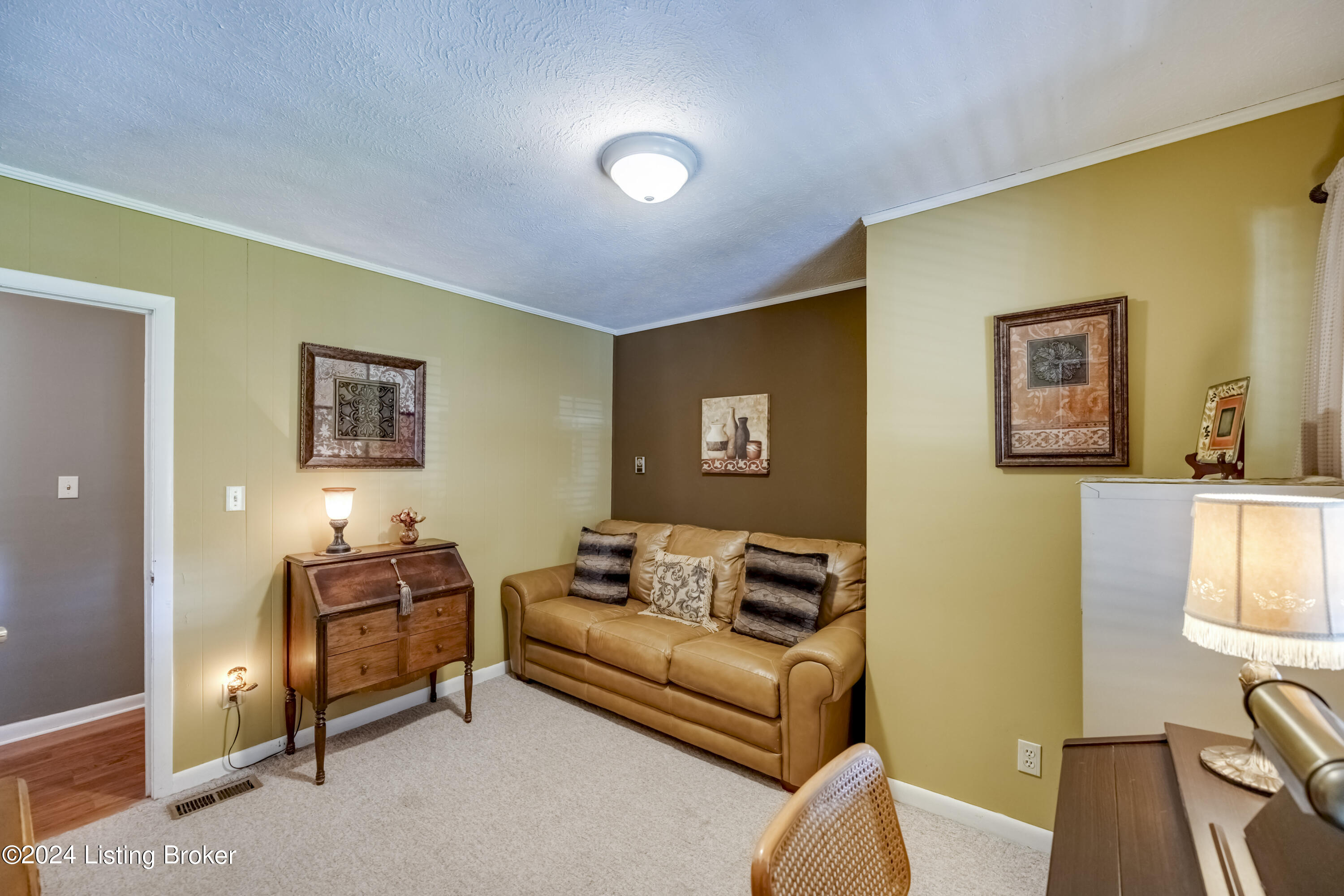 2045 Long Run Road Louisville, KY 40245 - Photo 18 of 36 2Y0A3997-B